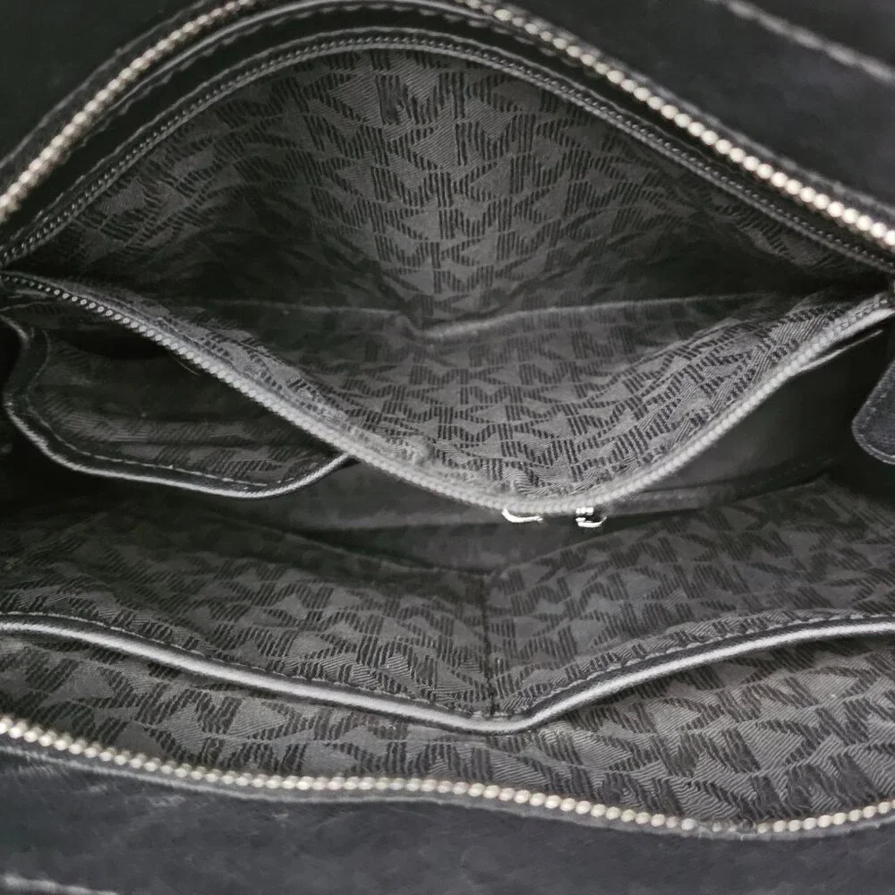 Michael Kors Hayley Tote Laser-cut Leather Medium Black And Silver Handbag COA - Picture 5 of 15